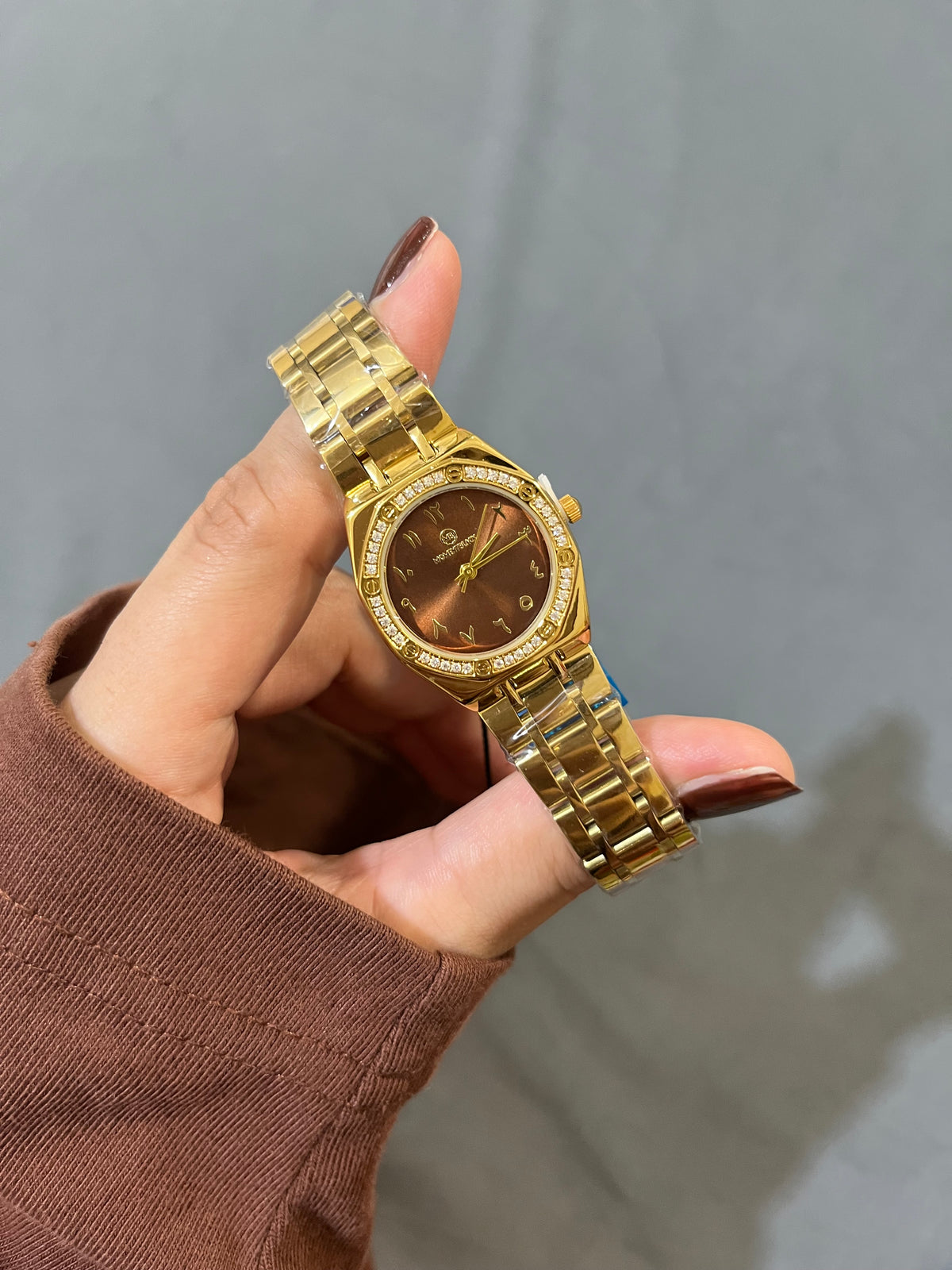 Mount Royale Watch-chocolate dial