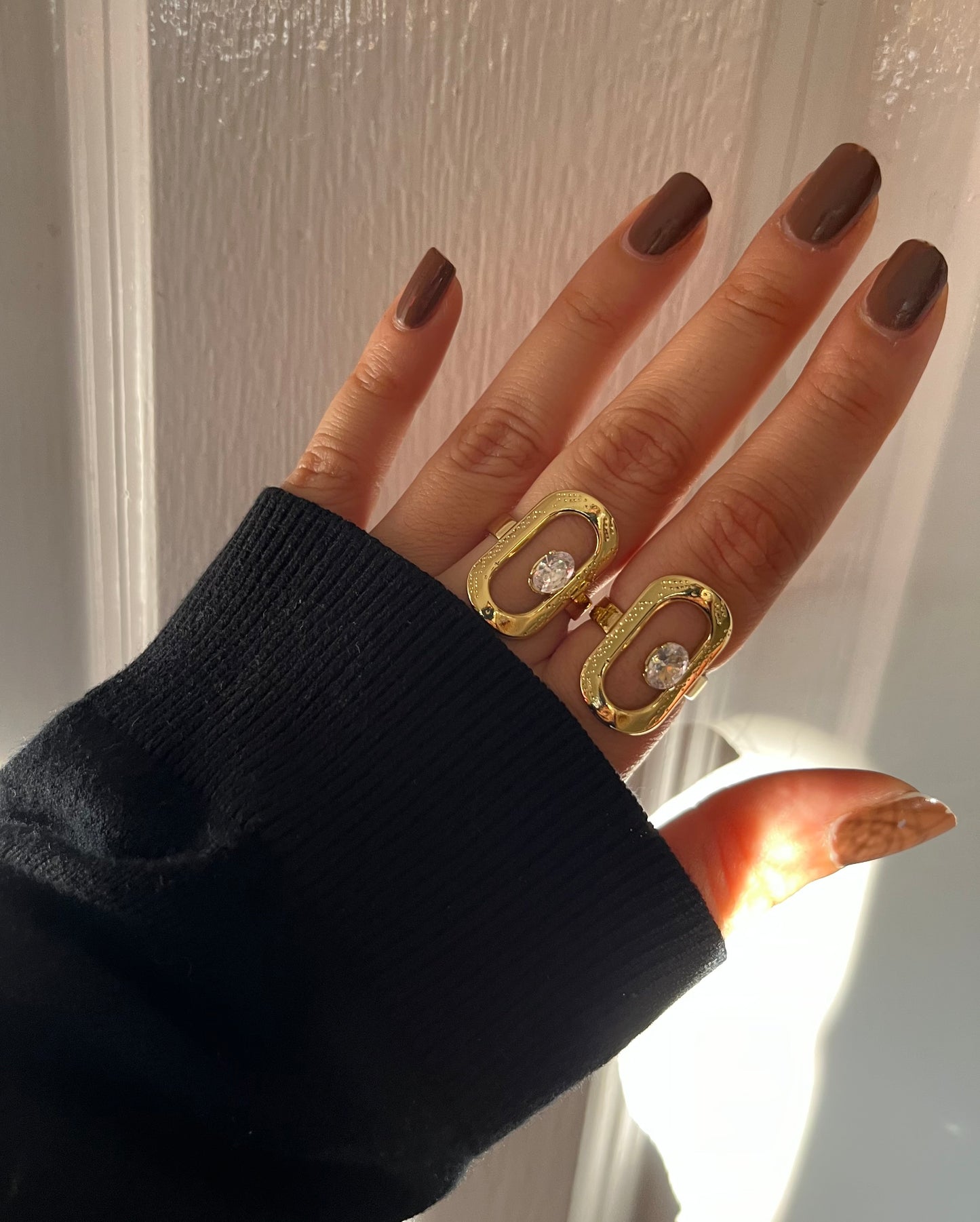 BOWDIE RING