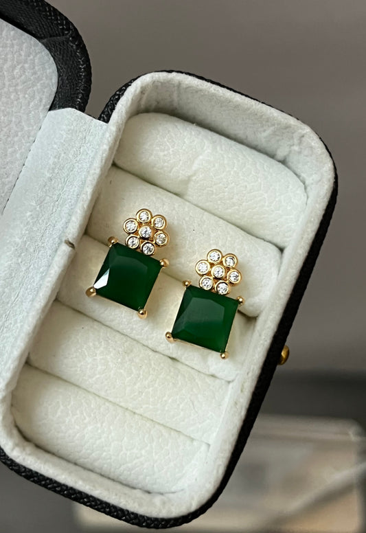 ZIRCON STUDS