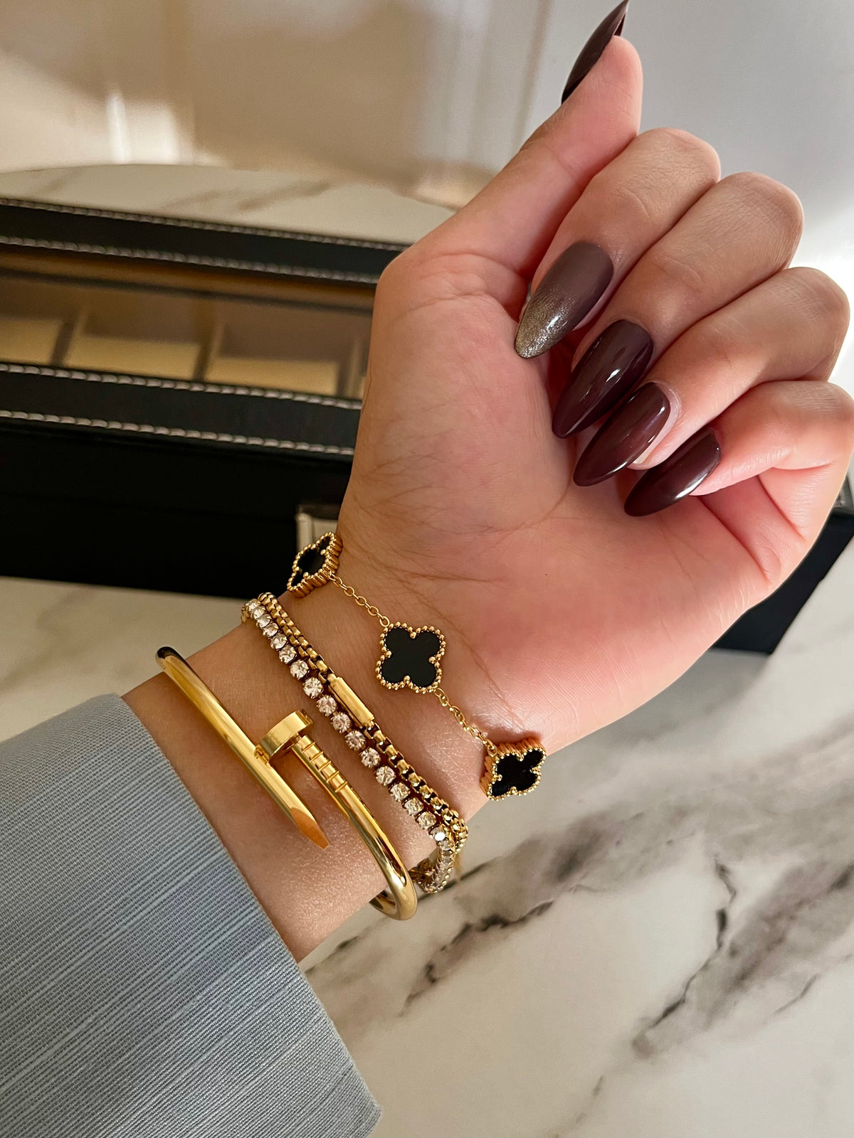 Vera + Clover stack