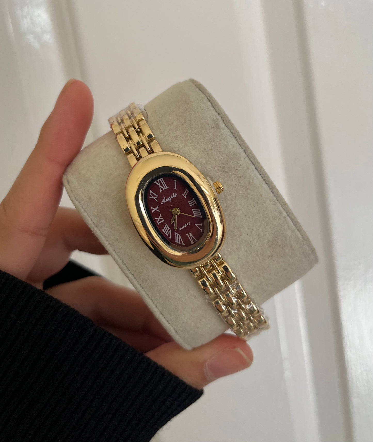 MAROON ROMAN WATCH✨