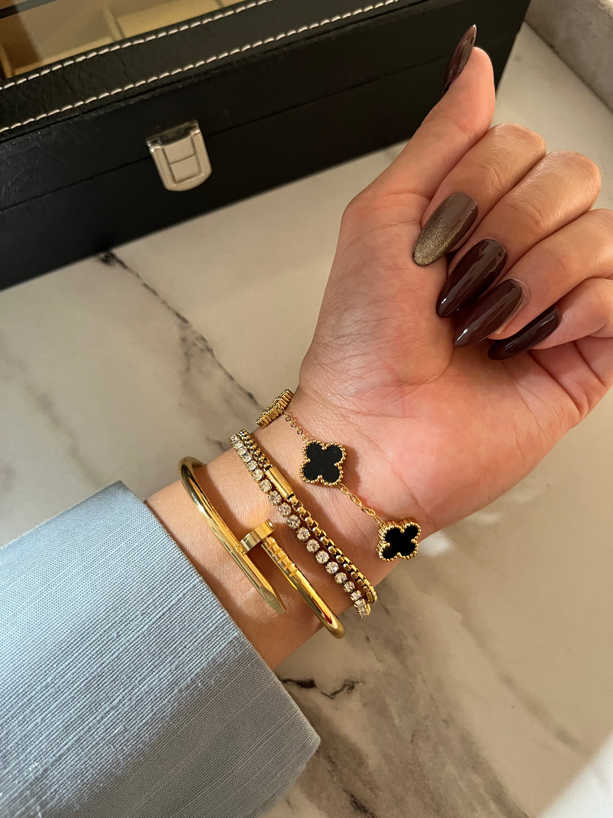 Vera + Clover stack