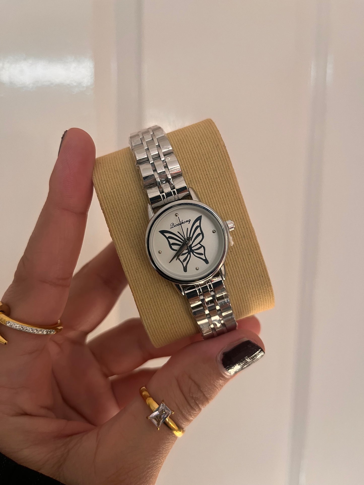 Butterfly Kiss Watch (white)
