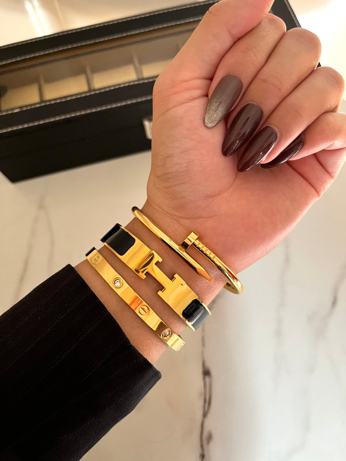 Hermes black edit stack