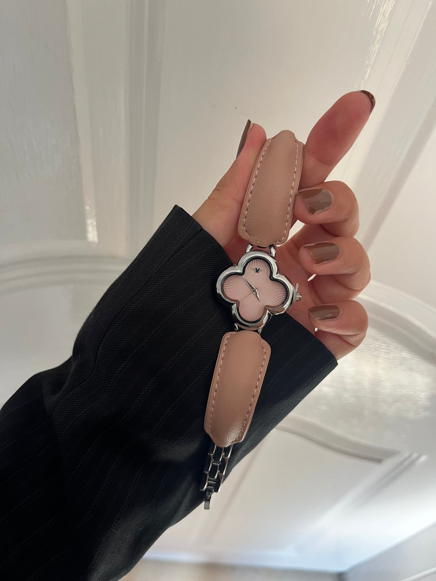 Stella Clover Watch (pink dail)
