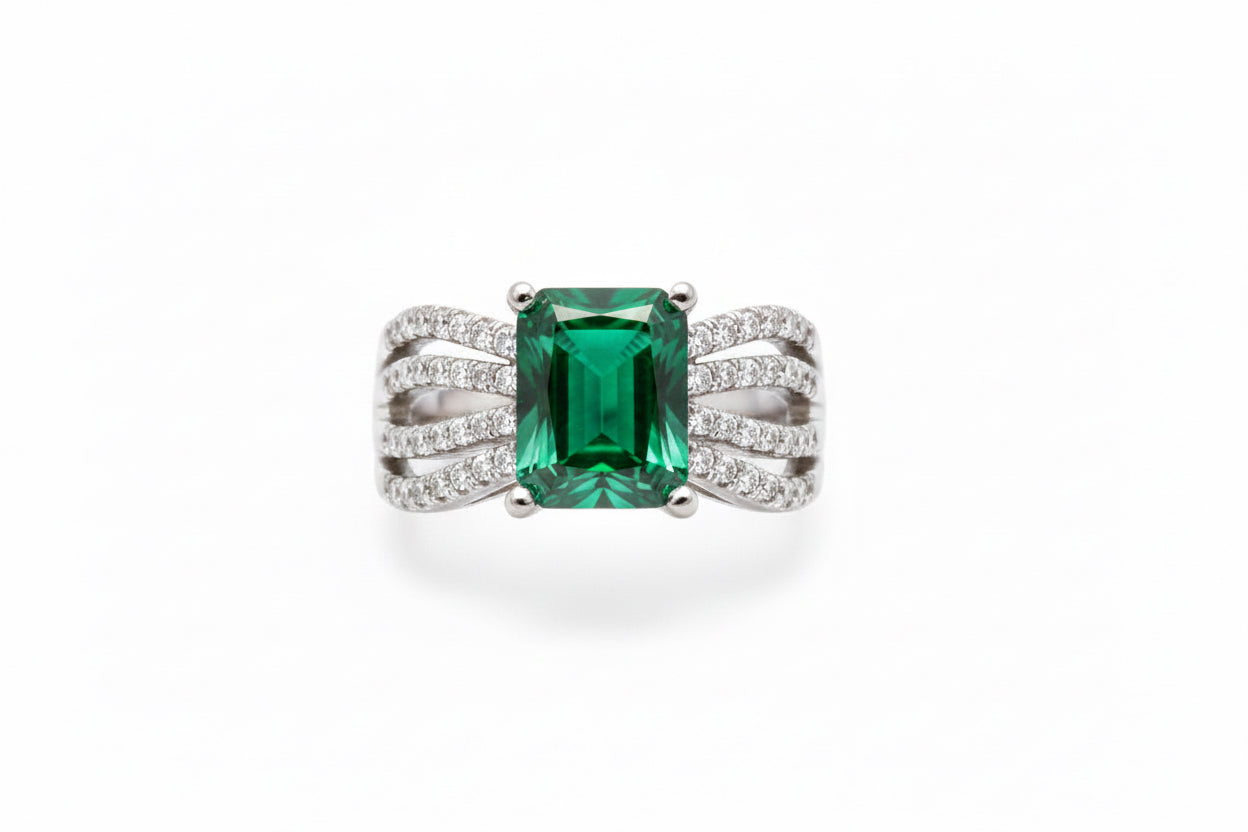 Luma Zircon Ring
