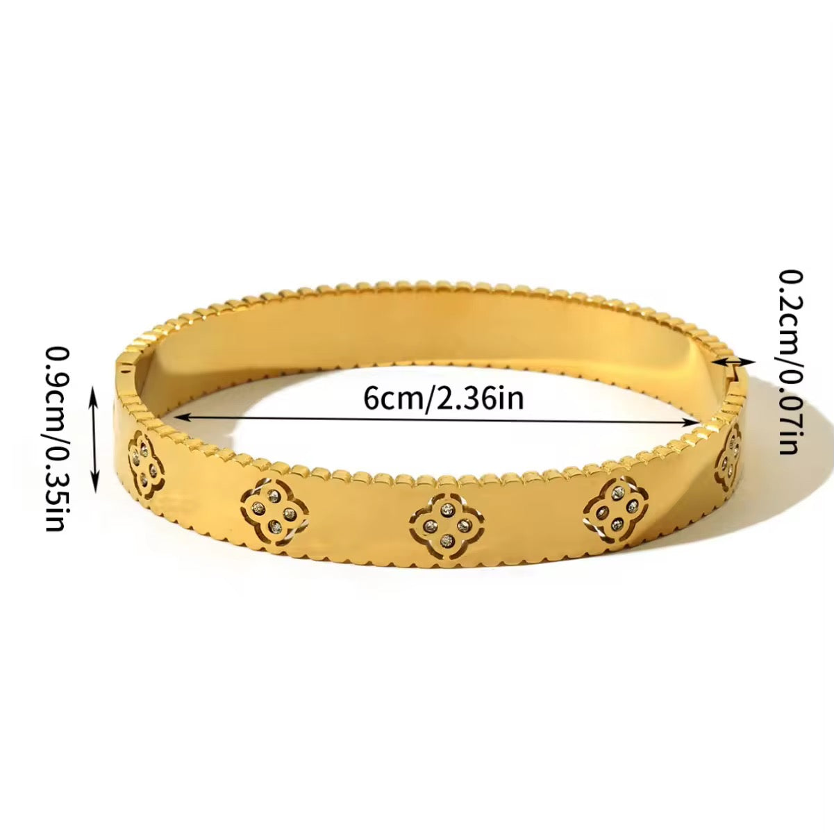 EVA CLOVER BANGLE