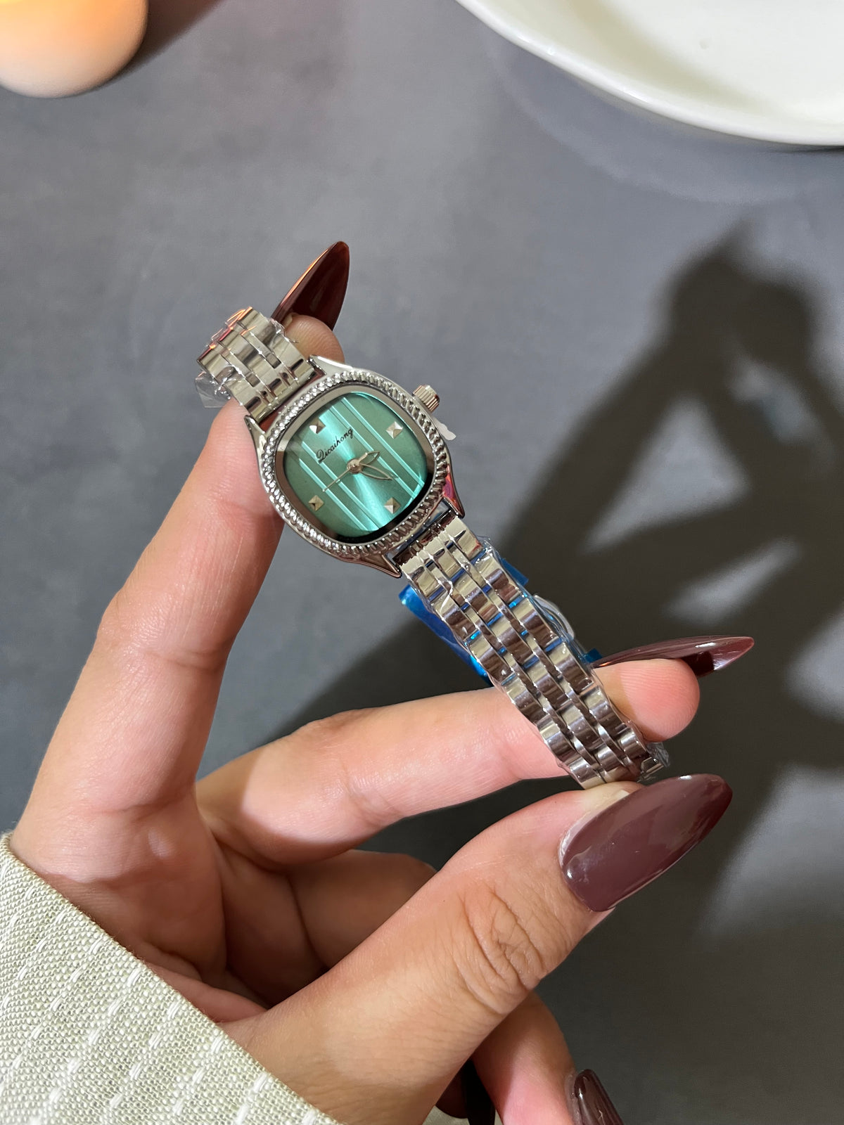 Mint Élan Watch