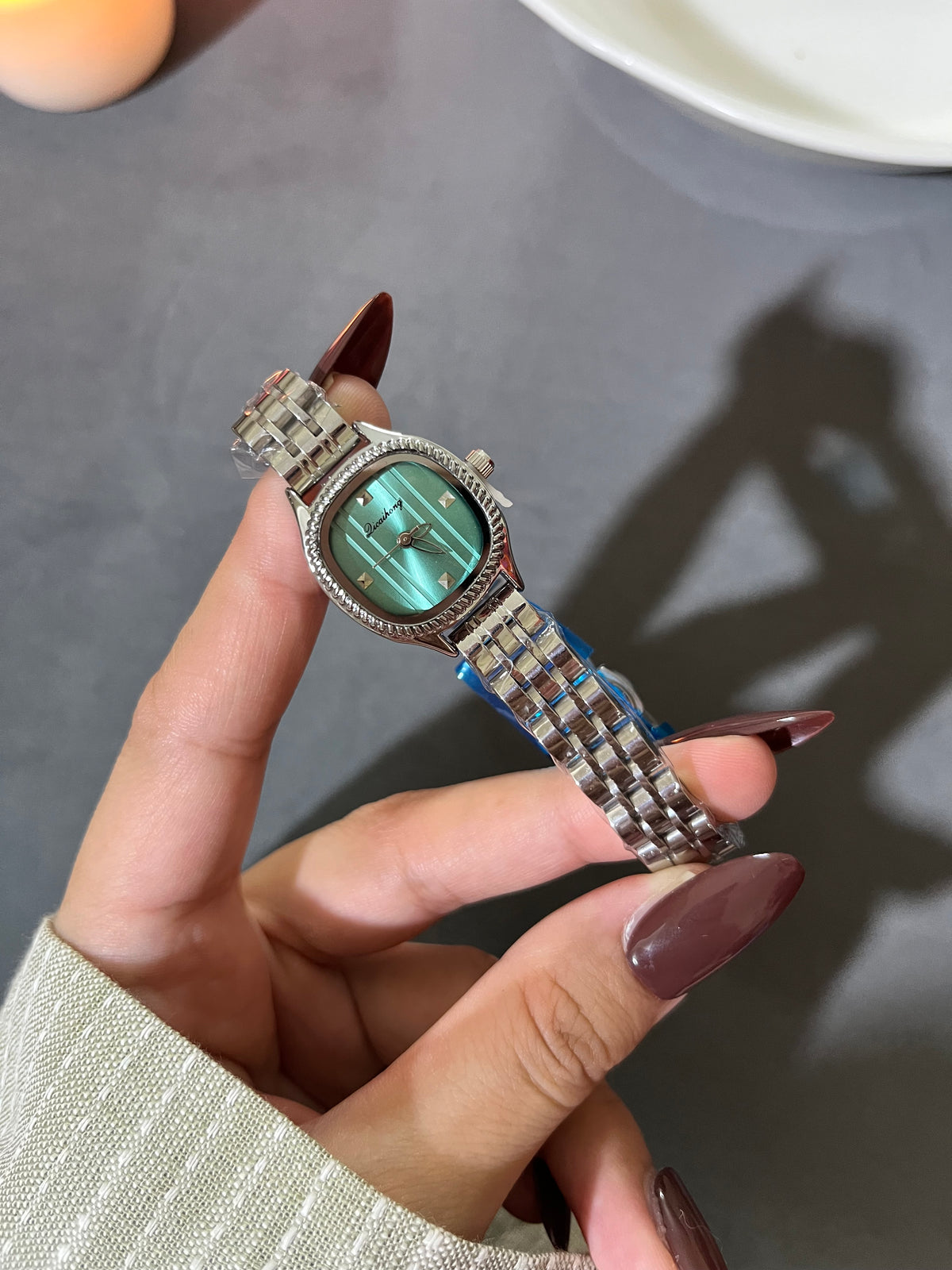 Mint Élan Watch