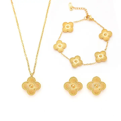 GOLDENCLOVER SET