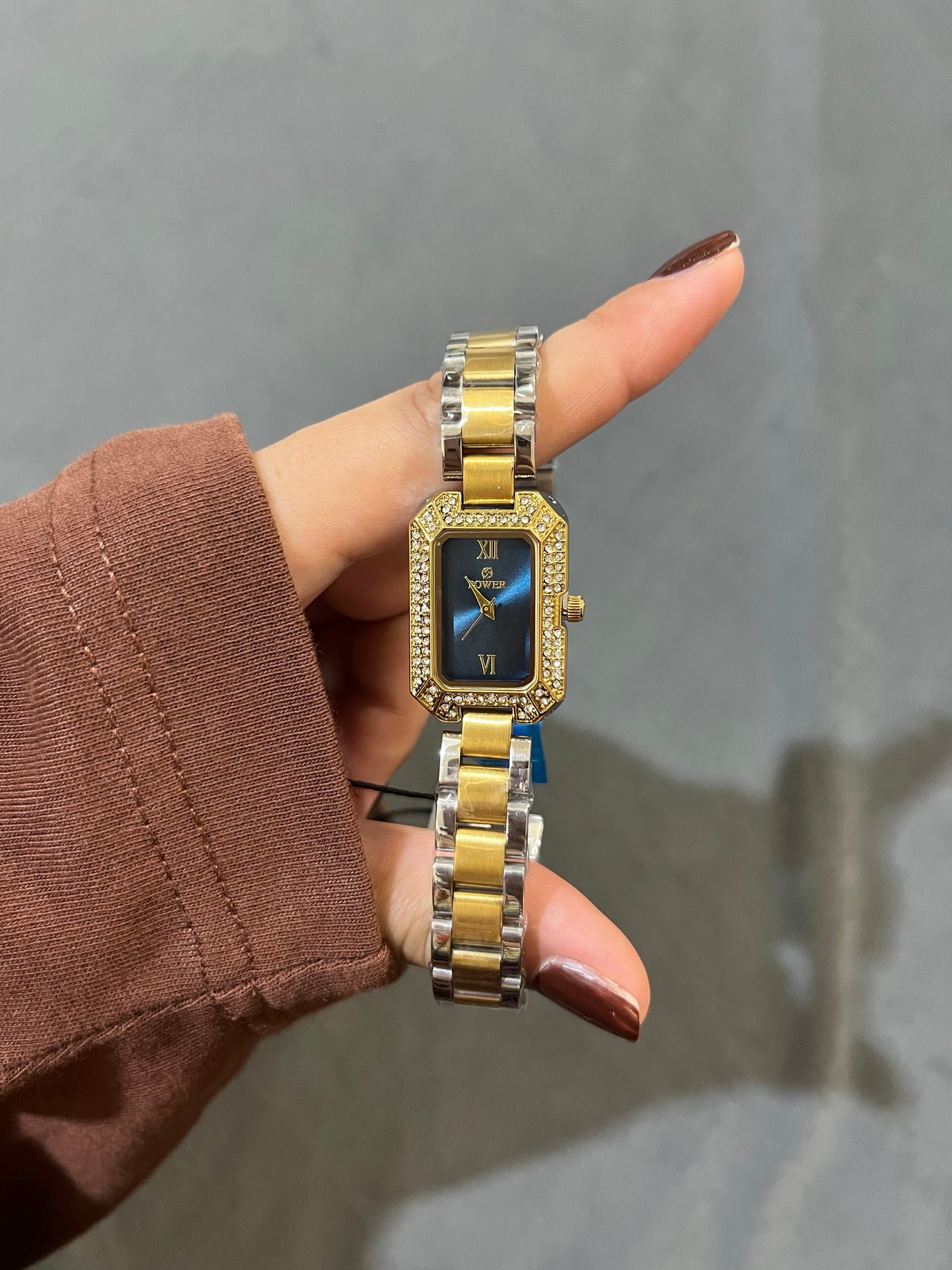 Vesper Luxury Watch-sapphire dial
