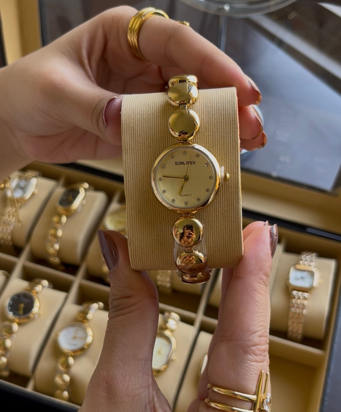 HOURIA RHINESTONES WATCH-Gold Dial