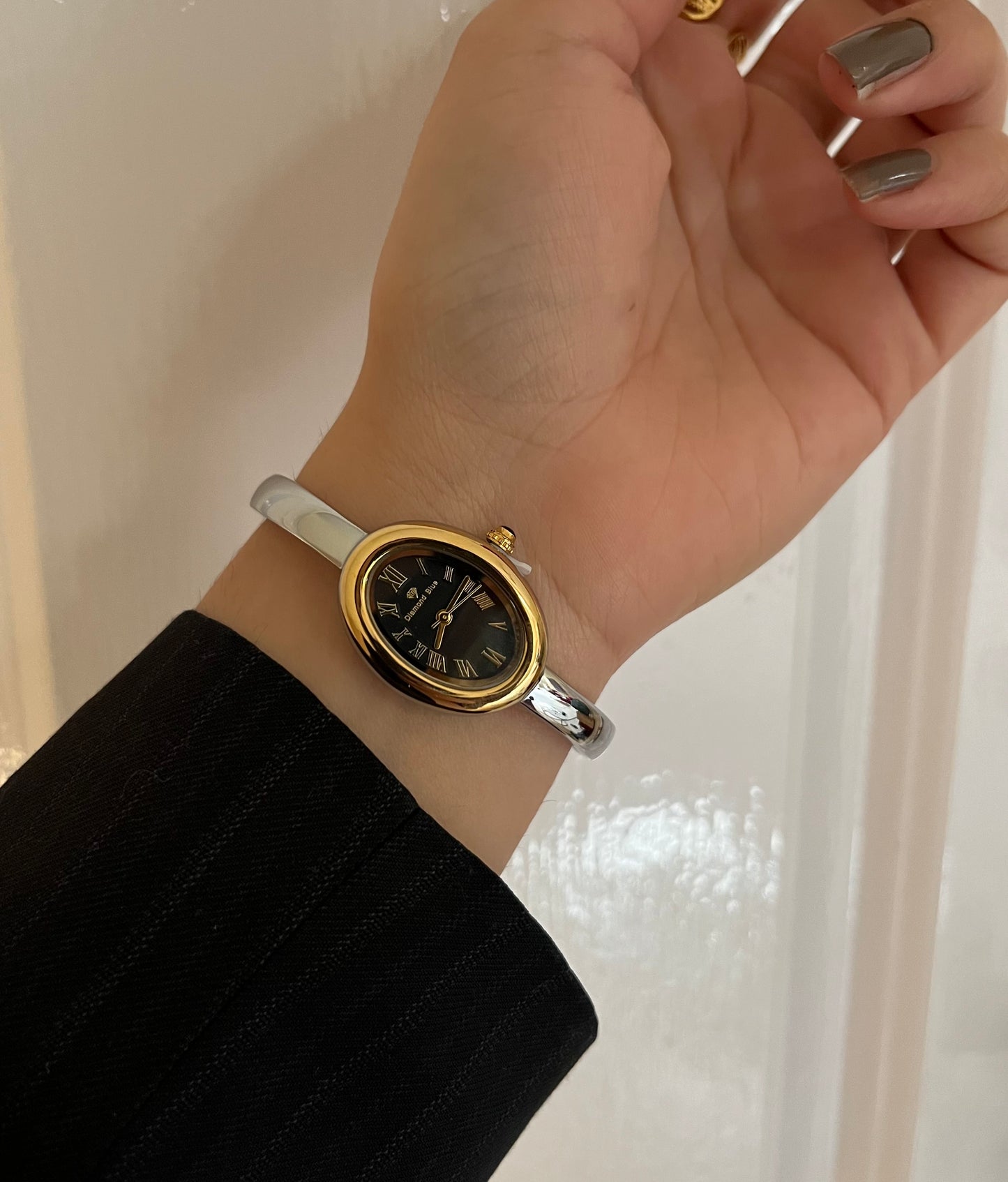 Vintage Oval Bangle Watch silver X black