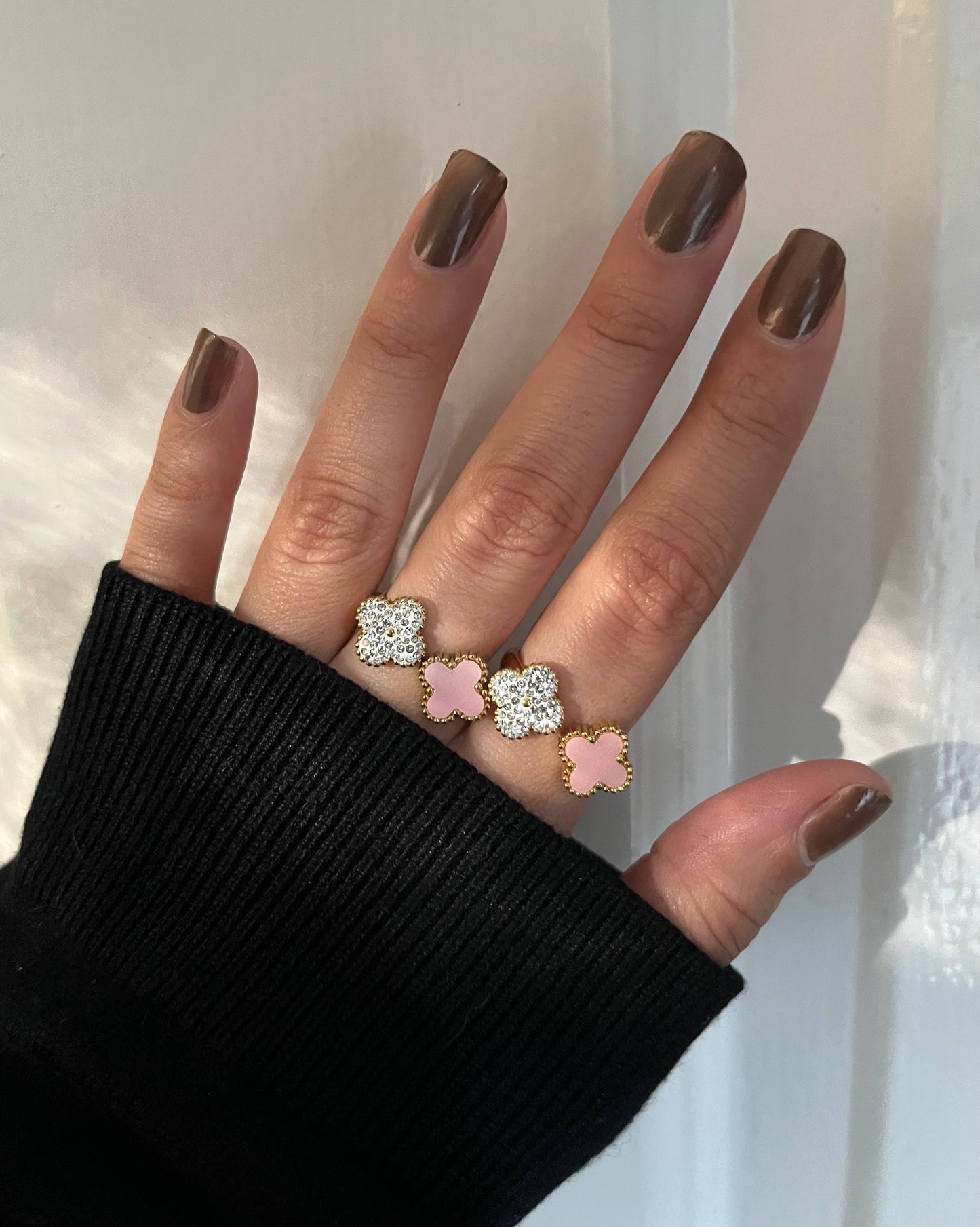 Crystal Diamantes Pink Clovie Ring