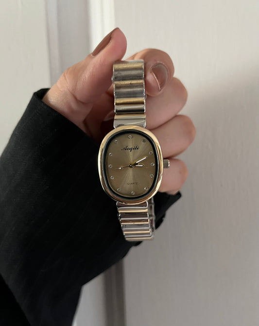 MIDNIGHT OVAL WATCH