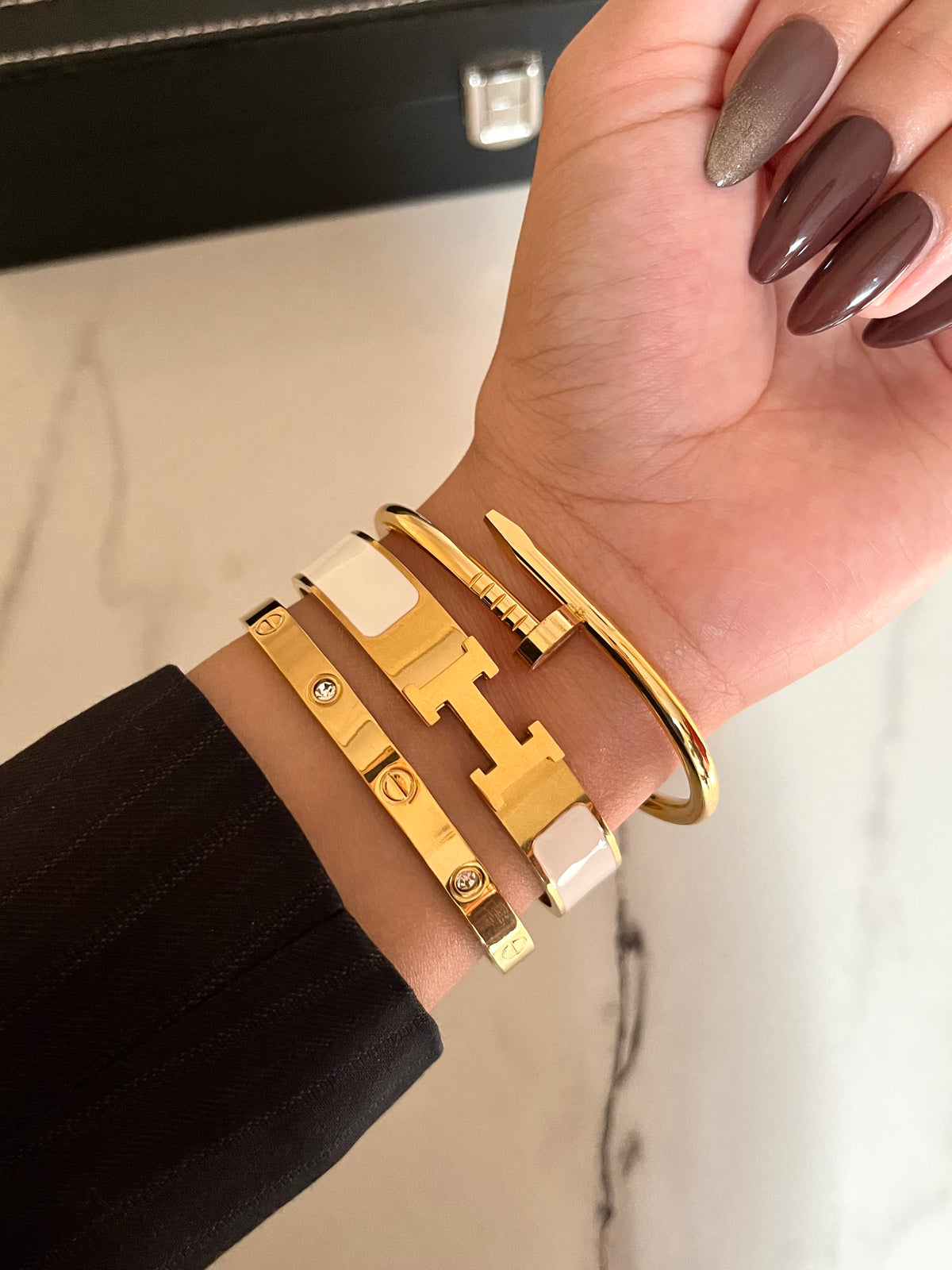 Hermes white edit stack