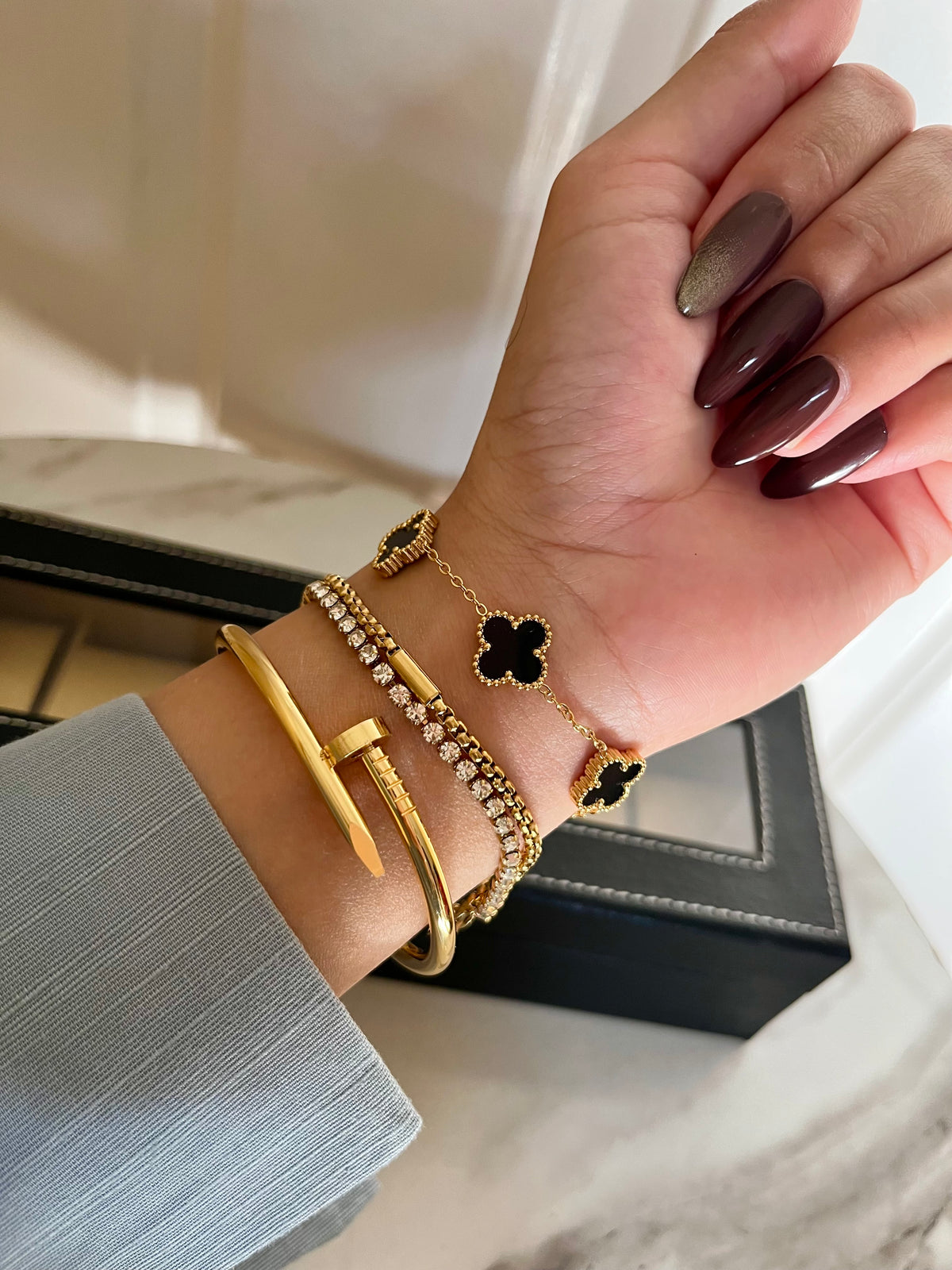 Vera + Clover stack