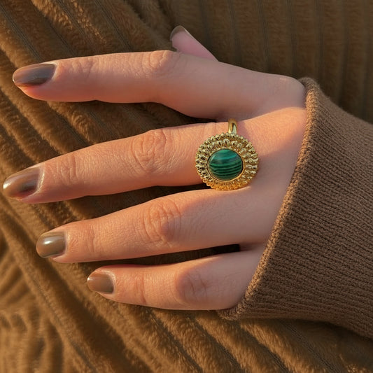 EMERALD TIDE RING