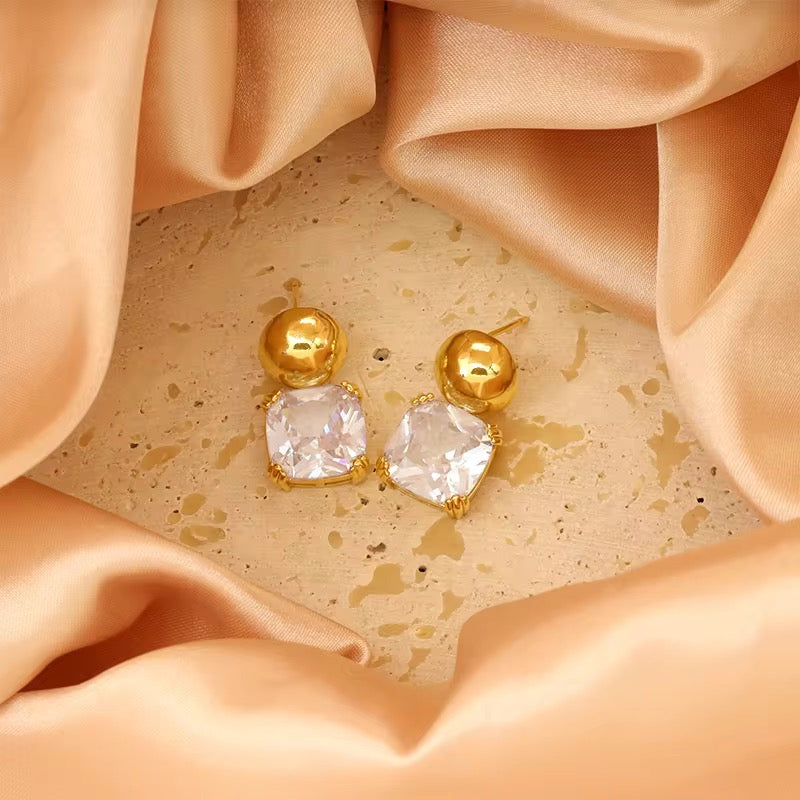 DONNA EARRINGS
