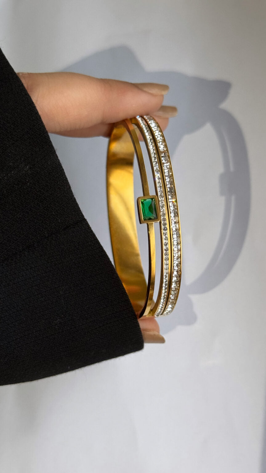 Greca Cuff Bangle